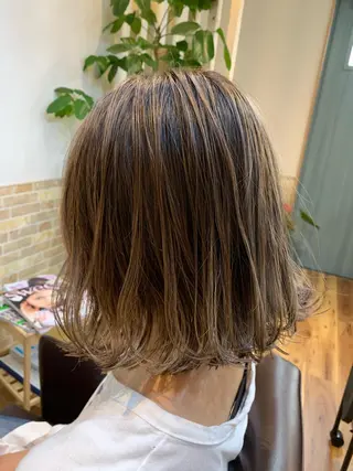 ミディアム カラー ヘアアレンジ hair house templado所属・ヘアーハウス テンプラードのヘアスタイル