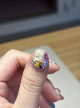 ネイル Su. Naillandのネイルデザイン