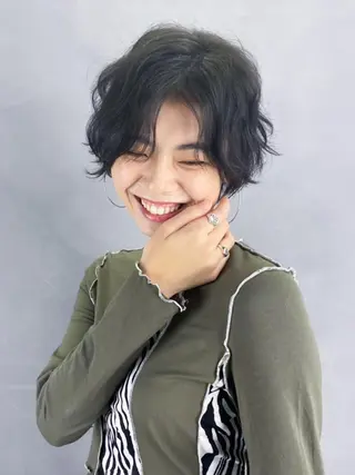 ショート カラー ITbyALBUM 藤沢店のヘアスタイル