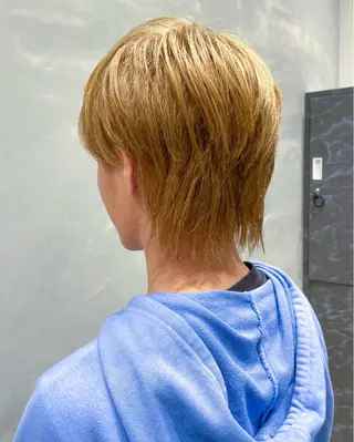 ショート カラー Tatsu/newi 大分 ハイトーンのヘアスタイル