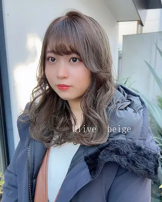 ロング カラー 似合わせヘア🫶🏻 つきいてるみのヘアスタイル