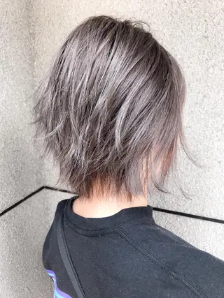 ショート カラー BOX mico.のヘアスタイル