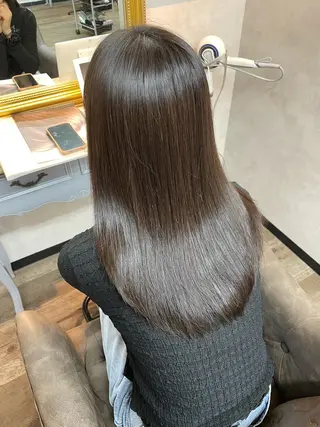 セミロング 艶髪韓国レイヤー 🇰🇷✨小清水✨のヘアスタイル