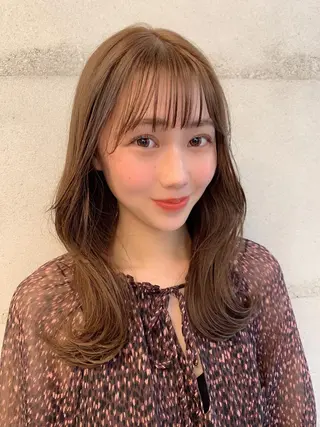 ミディアム カラー 透明感/オリーブ/ グレージュ/YUKAのヘアスタイル