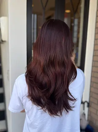 ロング ヘアショップキャリー所属・森田敦 縮毛矯正/髪質改善のヘアスタイル