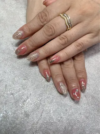 ネイル TOM serenoのネイルデザイン