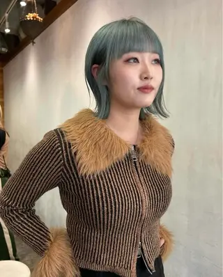 ショート カラー ハイトーン特化🤍 Ayakaのヘアスタイル