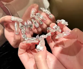 ネイル hinata池袋 🎀WOLTOKYOのネイルデザイン