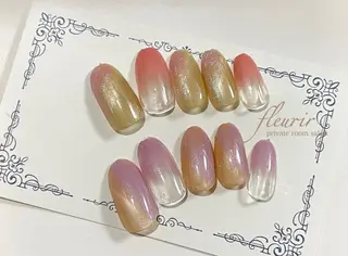 ネイル フルリール 【プライベートサロンのネイルデザイン