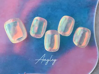 ショート カラー ネイル Aayley(アイリー)Salon所属・Aayley アイリ―サロンのネイルデザイン