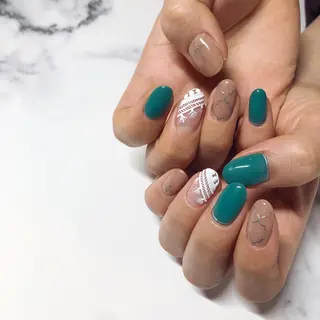 ネイル 🌞💜 KAORI 🌴のネイルデザイン