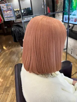 ミディアム 高橋 朝露のヘアスタイル