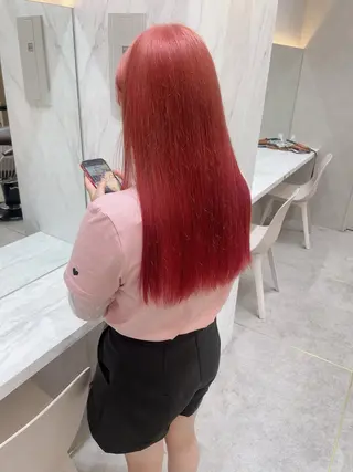 ロング カラー karin ボブハイトーンのヘアスタイル