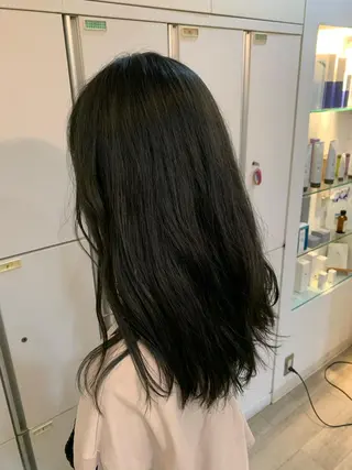 ロング メンズバレイヤージュ 斉藤春のヘアスタイル