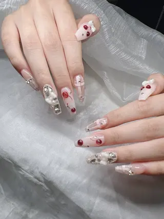 ネイル Lee Nailsのネイルデザイン