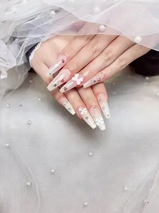 ネイル チョウ チョウのネイルデザイン