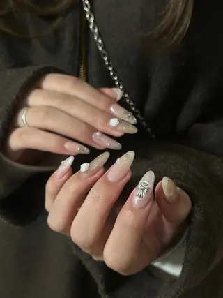 ネイル CLALA Yuri🩶のネイルデザイン