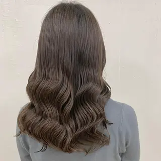 セミロング カラー ao.eyelash SHIORIの眉毛・アイブロウイメージ