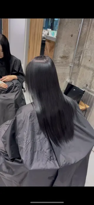 ロング KAEDE🌺Wカ ラー/ホワイトカラーのヘアスタイル