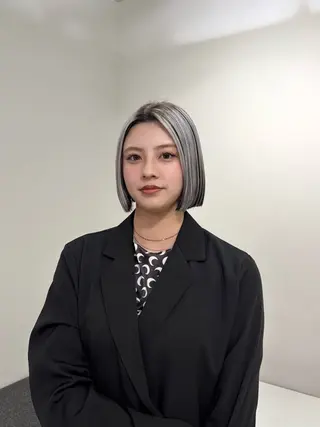 カラー デザインカラー 🥣EMIKA♡彡のヘアスタイル