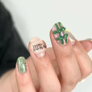ショート sima .のネイルデザイン