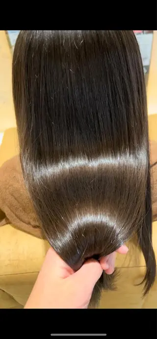 セミロング カラー 中山 響希のヘアスタイル