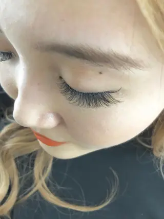 マツエク・マツパ SESUNNY セサ二ー　SAYAのマツエク・マツパデザイン