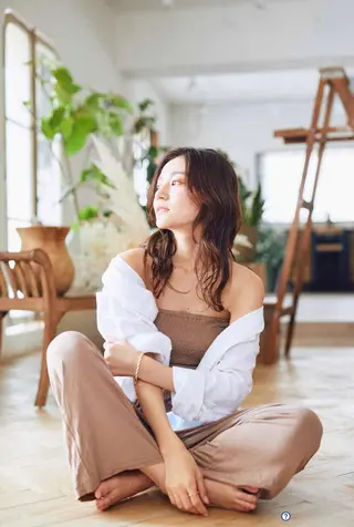 ロング メンズバレイヤージュ 斉藤春のヘアスタイル