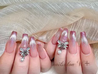 ネイル ✨Nailsalon Vi+✨のネイルデザイン