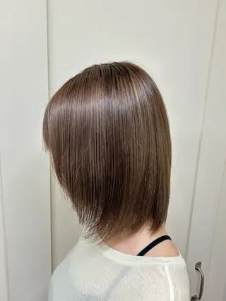 ミディアム やなぎさわ はるなのヘアスタイル