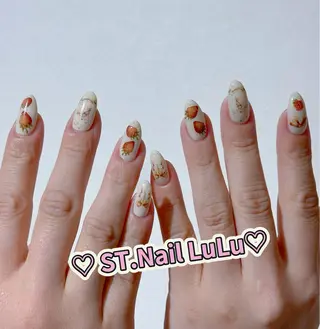 ネイル エスティーネイル ルルのネイルデザイン