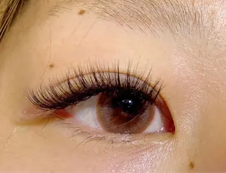 マツエク・マツパ Carat Eyelash&Eyebrow 市川店所属・時田 友美のマツエク・マツパデザイン