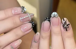 ネイル 🍑 momo_nailのネイルデザイン