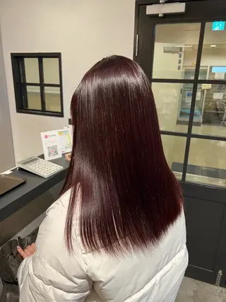 カラー 朝海 明華のヘアスタイル