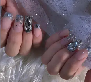 ネイル 高草木 桃香のネイルデザイン