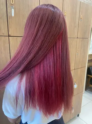 ロング 韓国カラー／エクステ 松戸梨杏のヘアスタイル