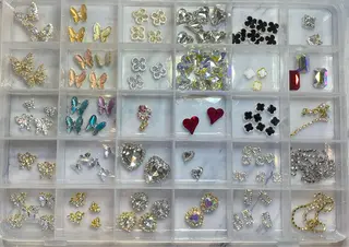 ネイル Lino+ ネイル&よもぎ蒸しのエステ・リラクイメージ