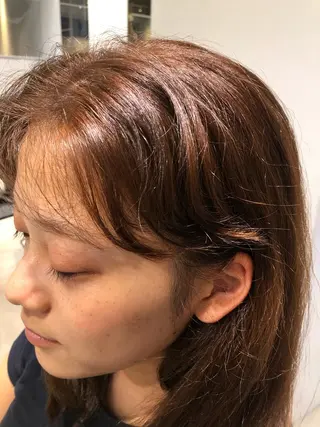 ミディアム カラー 斉藤 瑞恵のヘアスタイル