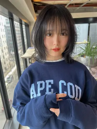 ミディアム ダブルカラー/ 透明感/SHISEIのヘアスタイル