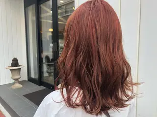 カラー 井上 舞のヘアスタイル