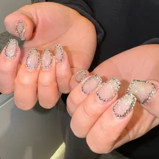 ネイル RIEKO🍒 ワンホン♡推しネイルのネイルデザイン