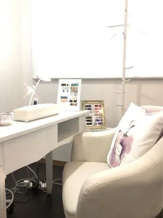 マツエク・マツパ ROW beaute所属・ROW beaute Sakiの眉毛・アイブロウイメージ