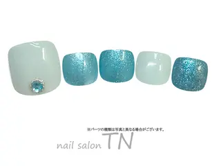 ネイル 中島 実穂のネイルデザイン