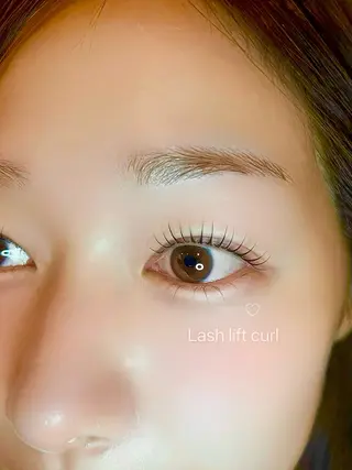 マツエク・マツパ Largo🌿 明治神宮前/表参道のマツエク・マツパデザイン