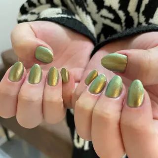 ネイル ネイルサロンエーナイン西友西町店所属・山崎 莉菜のネイルデザイン