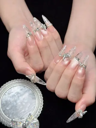 ネイル ENsalon akiのネイルデザイン