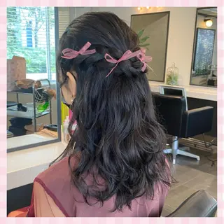 セミロング ヘアアレンジ 💗ガーリーヘア🎀 saki💗のヘアスタイル