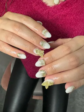 ネイル LAVISH nail salonのネイルデザイン