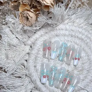 ネイル Maggie Nail🦩のネイルデザイン