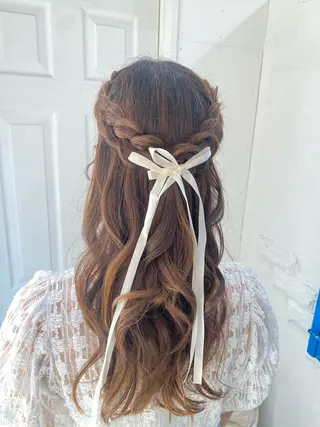 ヘアアレンジ uros.所属・uros.中目黒 moekaのヘアスタイル